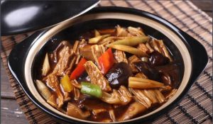 香菇腐竹牛蹄子