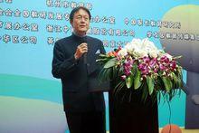 費鴻年[兒童教育專家]