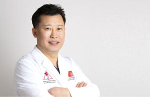 李明柱[韓國整形博士]