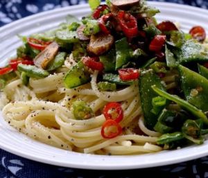 義大利辣椒大蒜面 義大利辣椒大蒜面