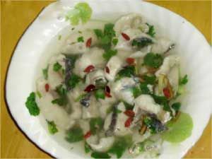 嫩滑魚片湯