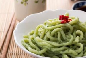 綠汁滑魚面 綠汁滑魚面