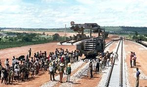 中國援建非洲鐵路歷史資料圖