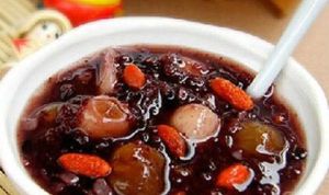紅糖黑糯米桂圓粥 紅糖黑糯米桂圓粥