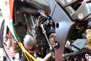 伊恩·哈欽森[英國機車公路賽職業車手]