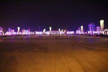 公主嶺南站站前廣場夜景