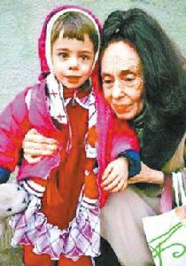 阿德里安娜·伊利埃斯庫 阿德里安娜·伊利埃斯庫