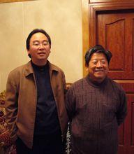 和著名冰雪山水畫家於志學合影