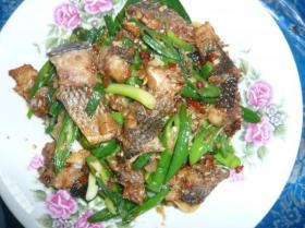 回鍋羅非魚 回鍋羅非魚