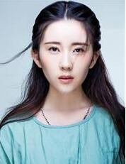 靳逍紫若 靳逍紫若