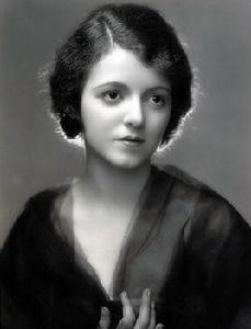 珍妮·蓋諾 珍妮·蓋諾