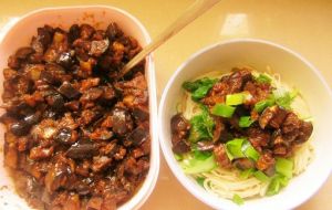 肉末茄子炸醬麵 肉末茄子炸醬麵