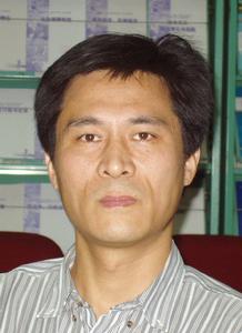 深圳大學管理學院教授顧其威