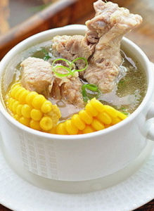 玉米排骨湯