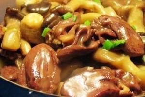 南乳燜土豆鴨腿 南乳燜土豆鴨腿