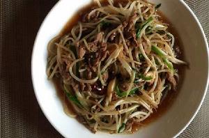 豆芽炒牛肉 豆芽炒牛肉