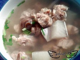 蘿蔔小排蘑菇湯 蘿蔔小排蘑菇湯