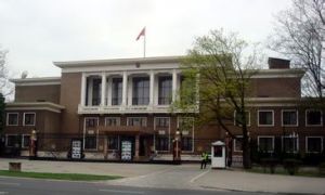 中華人民共和國駐波蘭共和國大使館 中華人民共和國駐波蘭共和國大使館