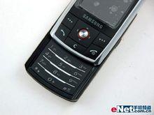三星D808手機局部圖