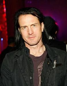 尼維克·奧格 尼維克·奧格