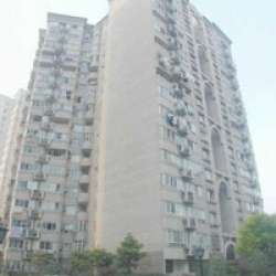 愛中愛華公寓 愛中愛華公寓