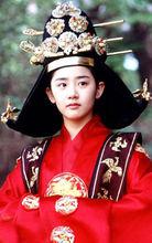 文根英飾演的小皇后截圖