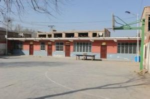 偏堡子村 偏堡子村