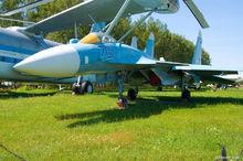 Su-35原型Su-27M-701於莫尼洛空博