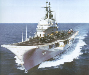西班牙阿斯圖里亞斯親王號航空母艦 