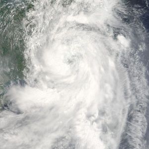 颱風珊瑚雲圖