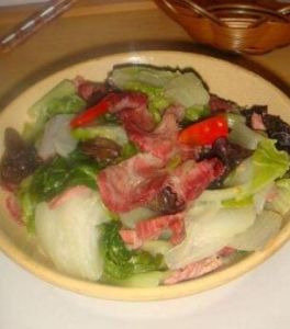 香滷牛肉炒白菜