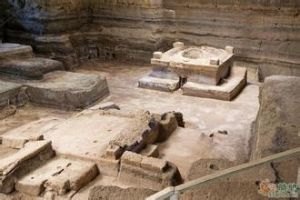 霍亞-德賽倫考古遺址 霍亞-德賽倫考古遺址