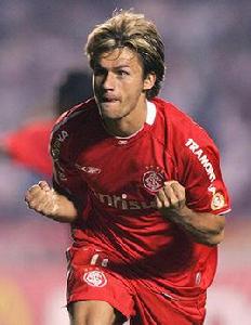 拉斐爾·索比斯 拉斐爾·索比斯