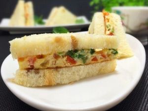 雞蛋蔬菜肉卷三文治 雞蛋蔬菜肉卷三文治