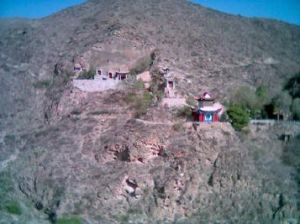 西華山石窟 西華山石窟