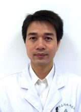 眼科醫生朱良勇