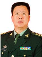 何成[中共長順縣縣委常委，縣人武部政治委員]