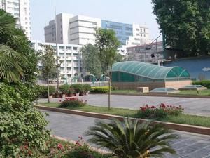 新鄉鐵路職工子弟第一中學 新鄉鐵路職工子弟第一中學