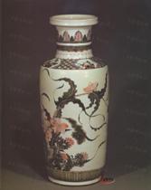 景德鎮窯五彩花鳥紋瓶 景德鎮窯五彩花鳥紋瓶