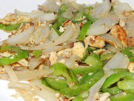 洋蔥炒鴨蛋 洋蔥炒鴨蛋