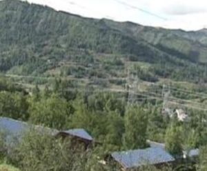 依波沃村 依波沃村