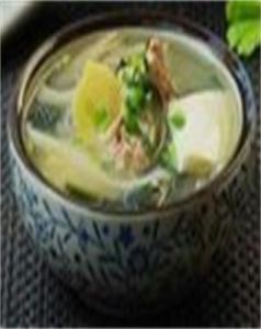 昆布海帶豬脊骨湯 昆布海帶豬脊骨湯