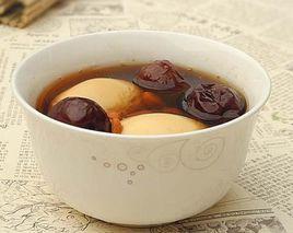 紅棗黑豆煲雞蛋糖水 紅棗黑豆煲雞蛋糖水