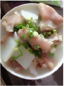 白蘿蔔燉豬腳 白蘿蔔燉豬腳