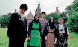 《修道院》 《修道院》