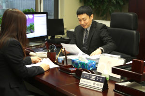 匯智英達董事長：曹執綱