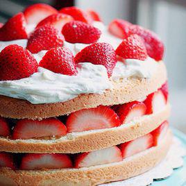 草莓蛋糕[食品]