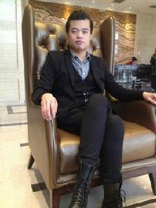 何明[沙畫藝術家-中國實力派畫家]