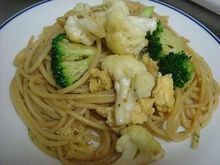 雞松意粉配薄荷芥末汁 雞松意粉配薄荷芥末汁