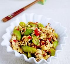 剁椒絲瓜炒蛋 剁椒絲瓜炒蛋